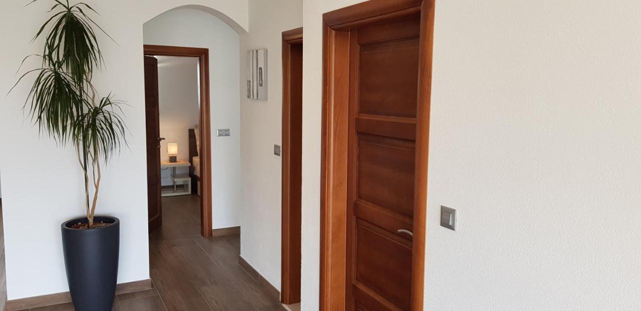 Apartments Huljic Đảo Hvar Ngoại thất bức ảnh
