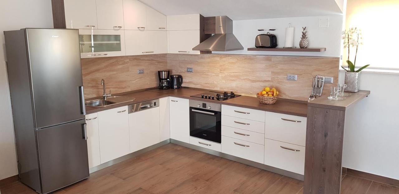 Apartments Huljic Đảo Hvar Ngoại thất bức ảnh