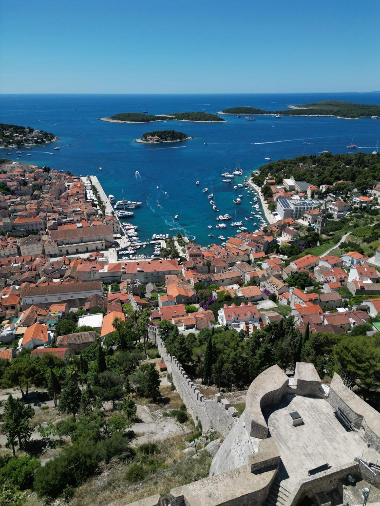 Apartments Huljic Đảo Hvar Ngoại thất bức ảnh