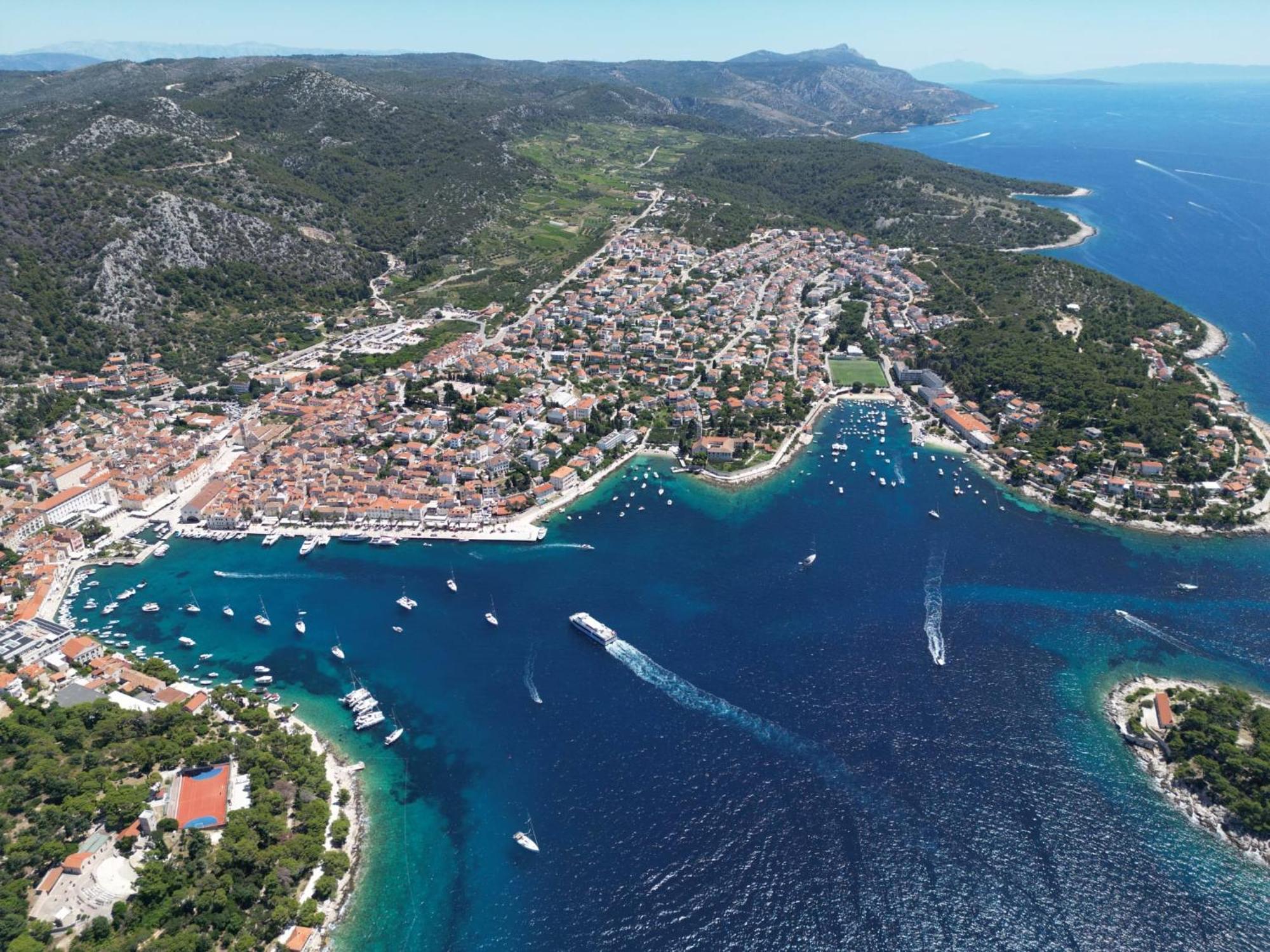 Apartments Huljic Đảo Hvar Ngoại thất bức ảnh
