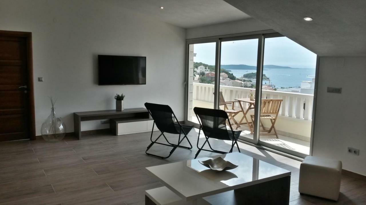 Apartments Huljic Đảo Hvar Ngoại thất bức ảnh